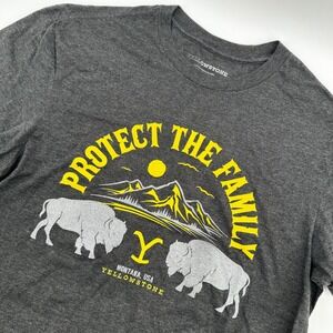 Yellowstone Protect The Family Graphic T-Shirt Womens‎ Montana USA